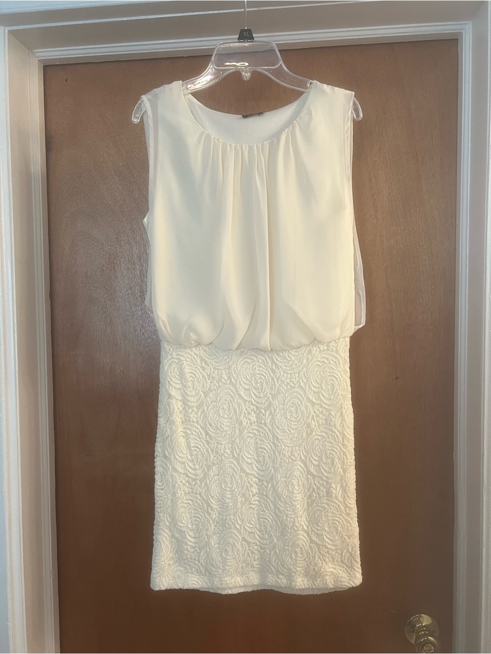 Joyce Leslie Women’s Ivory Lace & Chiffon Sleeveless Mini Dress